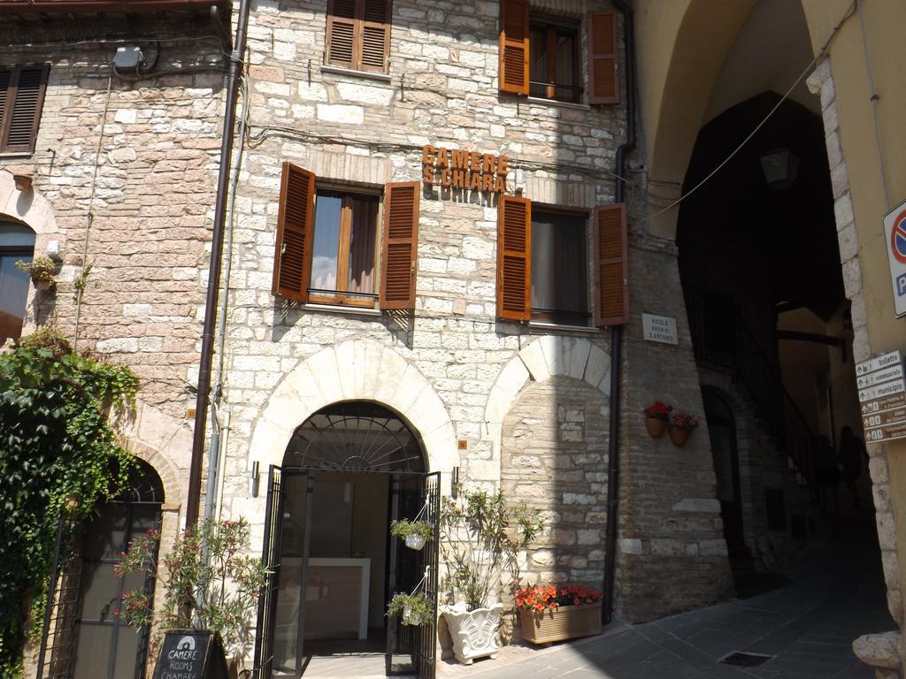 אסיסי Camere Santa Chiara מראה חיצוני תמונה